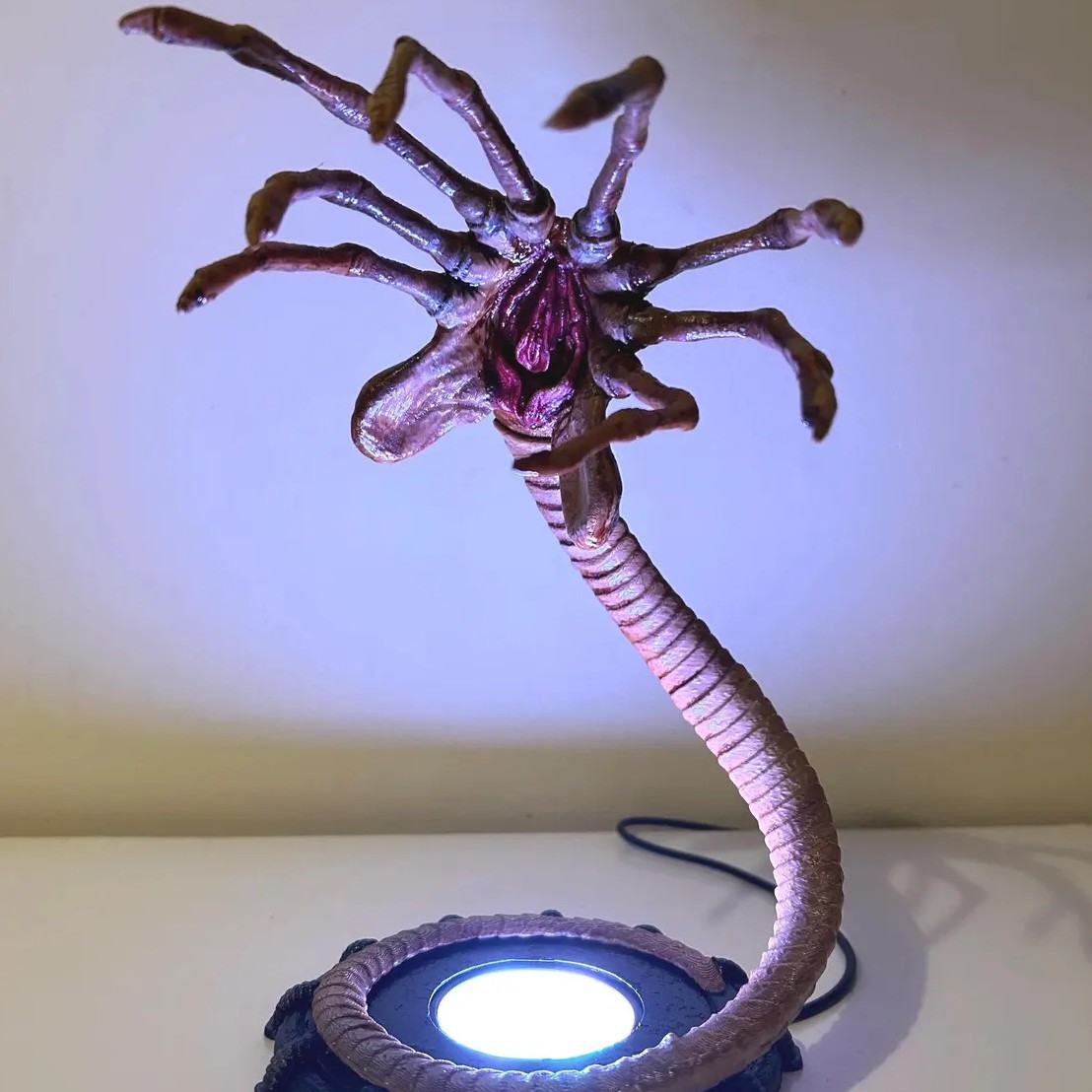 Uzaylı Facehugger Lambası Gece - Lighting Decoration Ideas incelemesi ve fiyatı